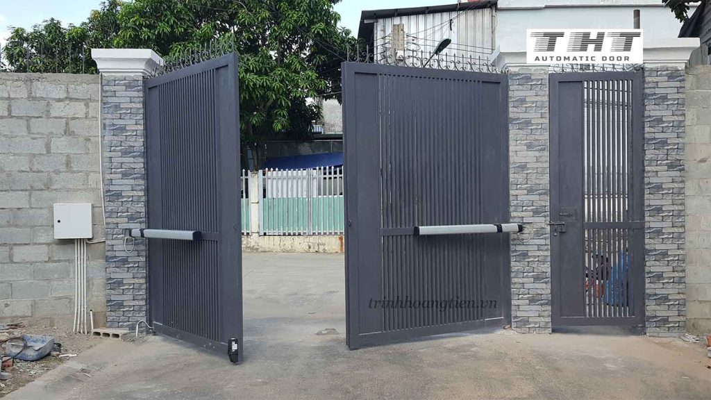 Cổng-mở-2-cánh-THT-Hình-46
