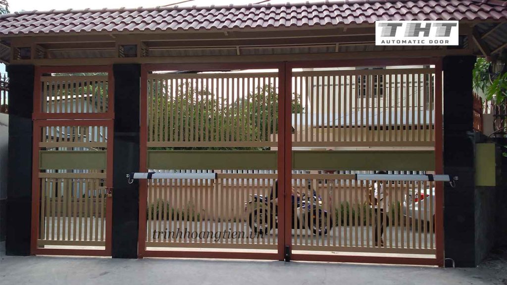 Cổng cánh tay đòn tự động mái nhật