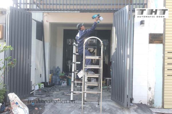 sửa-cổng-4-cánh-tại-P-tam-bình-thủ-đức
