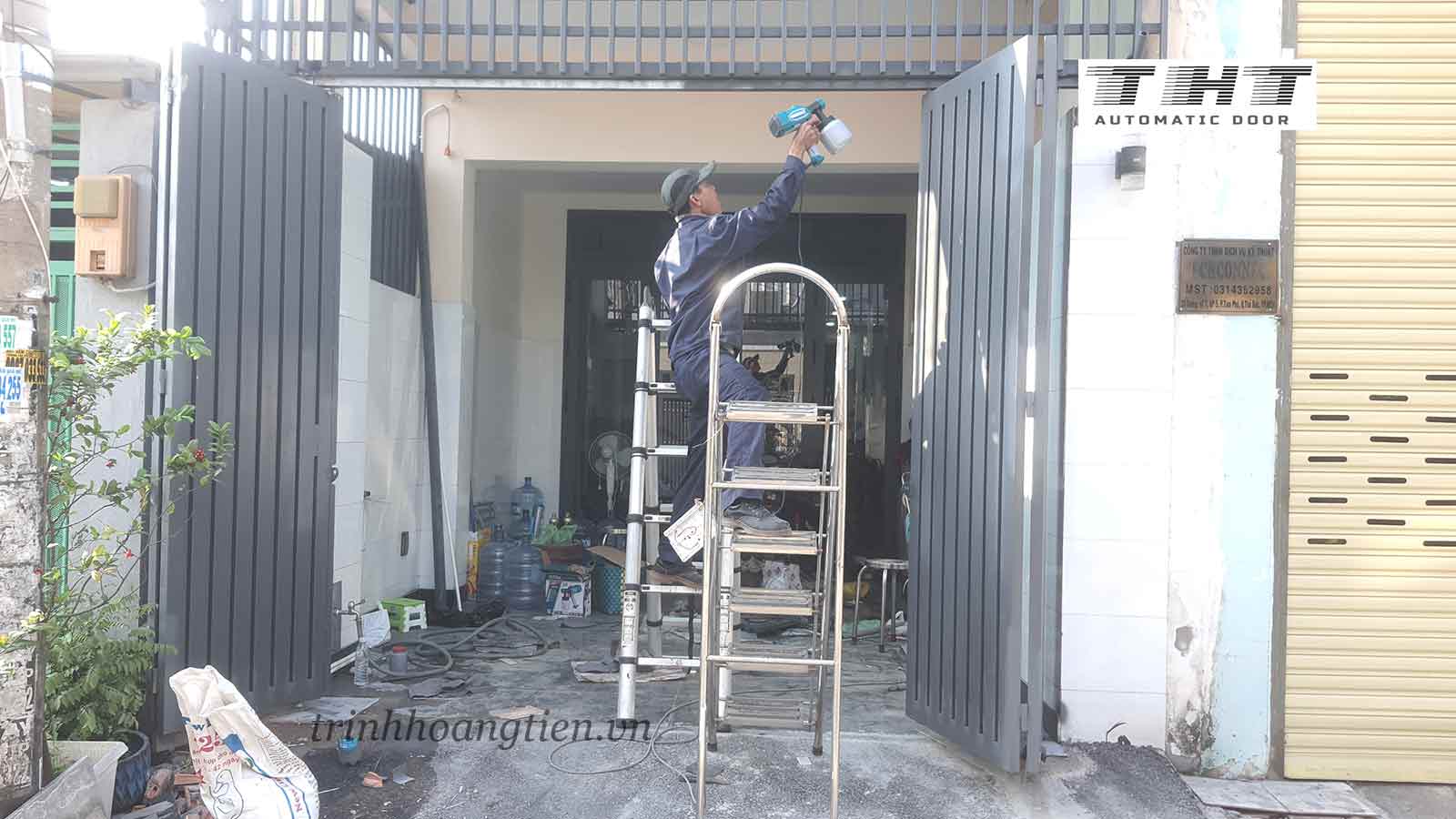 sửa-cổng-4-cánh-tại-P-tam-bình-thủ-đức