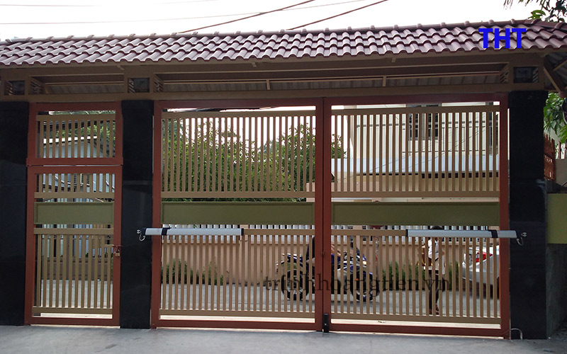 Cổng-cánh-tay-đòn-tự-đông-Biệt-thư-Long-Khánh-công-ty-THT-